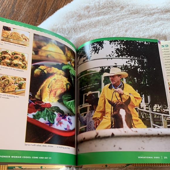 Pioneer woman cookbook - Picture 3 of 5
